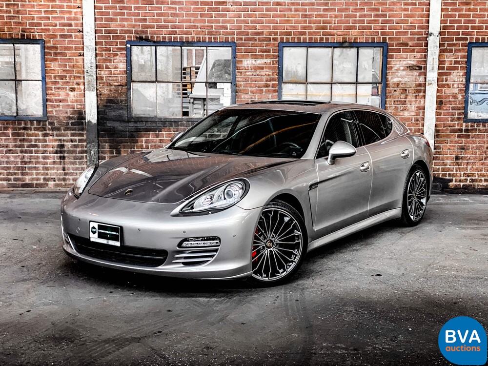 Porsche Panamera 4S4.8 V8 400PS 2011.