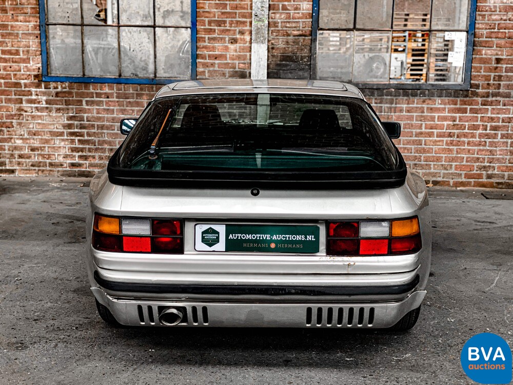 Porsche 944 Coupe Typ 2 1985.