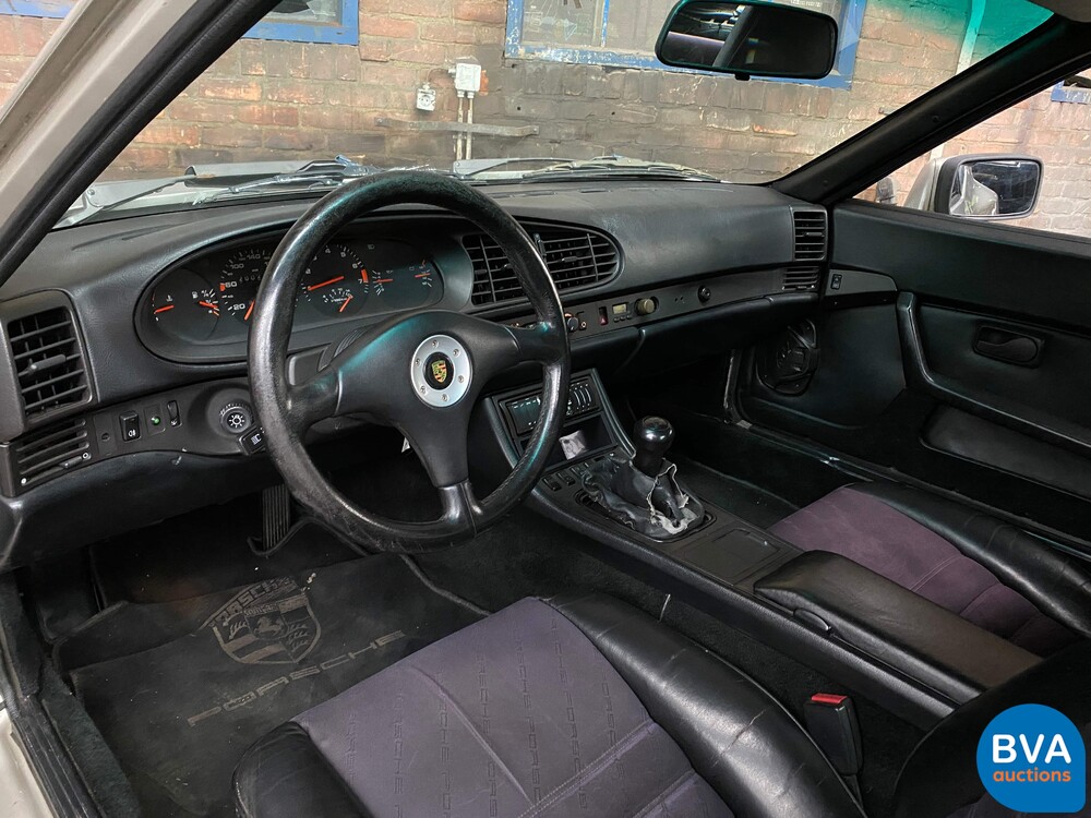 Porsche 944 Coupe Typ 2 1985.