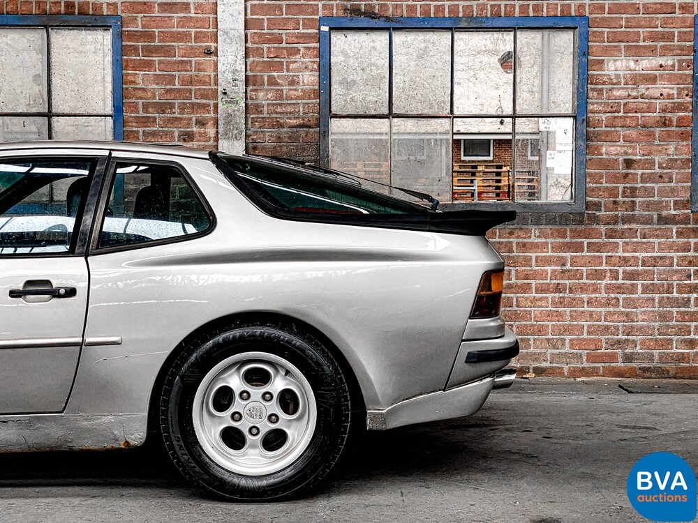 Porsche 944 Coupe Typ 2 1985.
