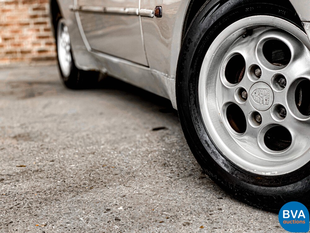 Porsche 944 Coupe Typ 2 1985.