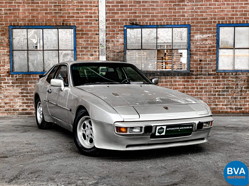 Porsche 944 Coupe Typ 2 1985.