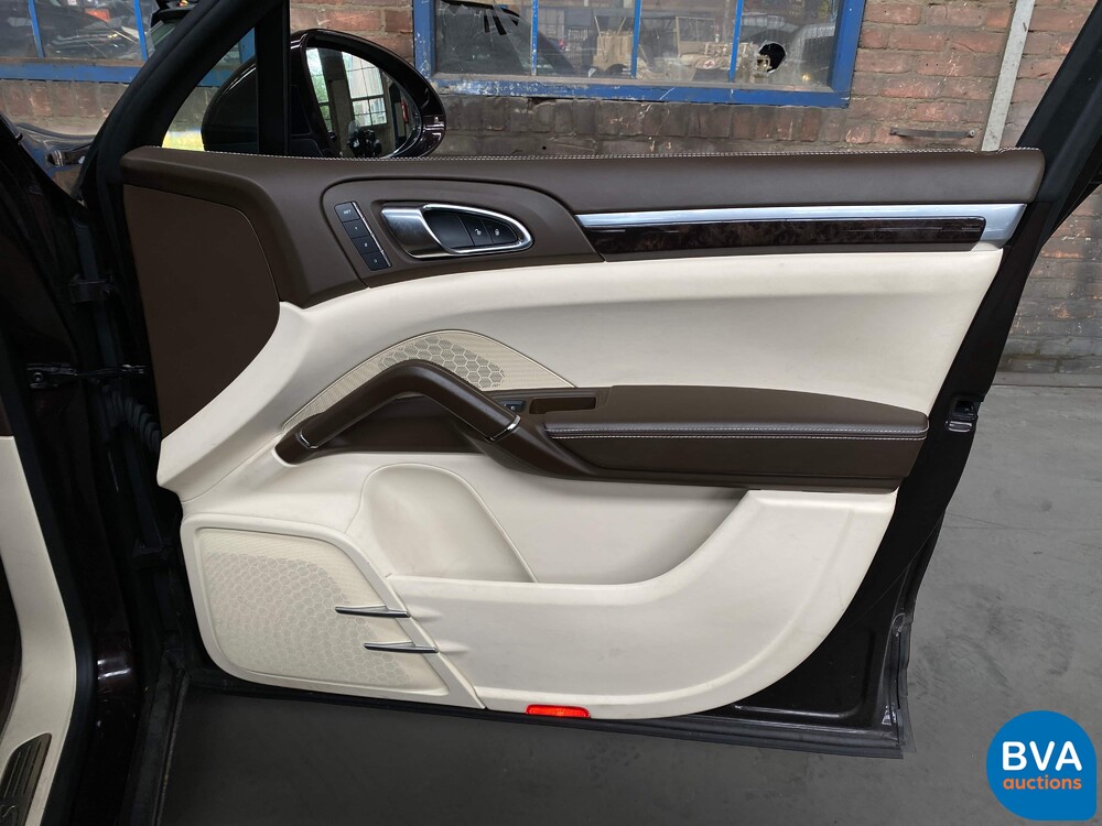 Porsche Cayenne 3.0 S E-Hybrid 462pk Plug-In Hybrid 2015 -Original NL-, GK-506-R.