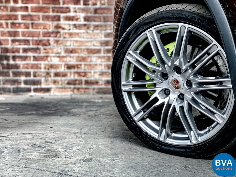 Porsche Cayenne 3.0 S E-Hybrid 462pk Plug-In Hybrid 2015 -Original NL-, GK-506-R.