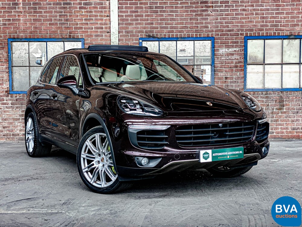 Porsche Cayenne 3.0 S E-Hybrid 462pk Plug-In Hybrid 2015 -Original NL-, GK-506-R.