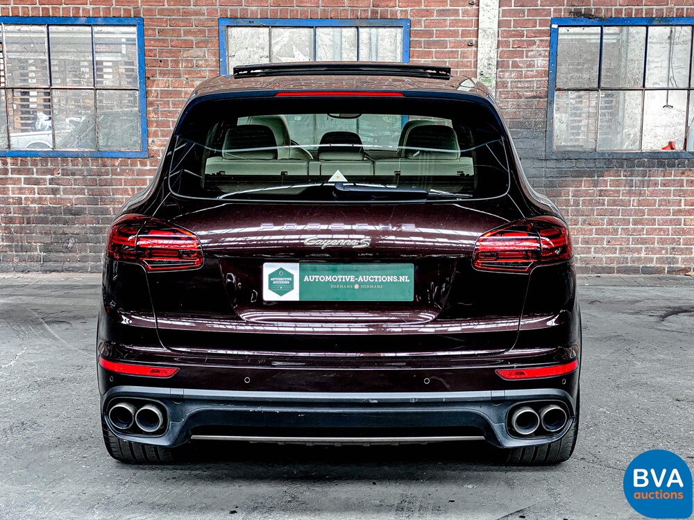 Porsche Cayenne 3.0 S E-Hybrid 462pk Plug-In Hybrid 2015 -Original NL-, GK-506-R.