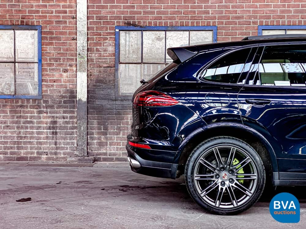 Porsche Cayenne 3.0 S E-Hybrid 416pk 2014 -Original NL-, 8-XZR-10.