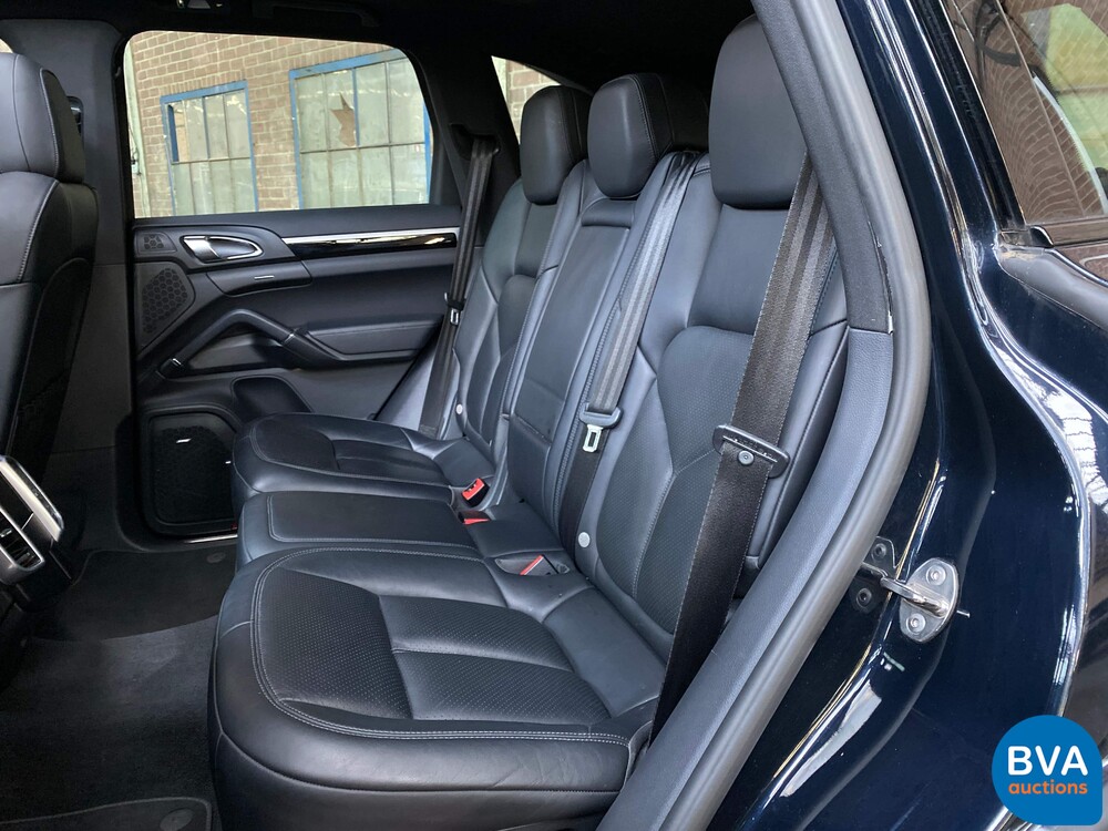 Porsche Cayenne 3.0 S E-Hybrid 416pk 2014 -Original NL-, 8-XZR-10.