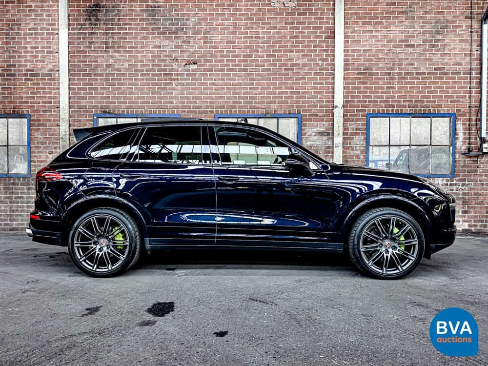 Porsche Cayenne 3.0 S E-Hybrid 416pk 2014 -Original NL-, 8-XZR-10.