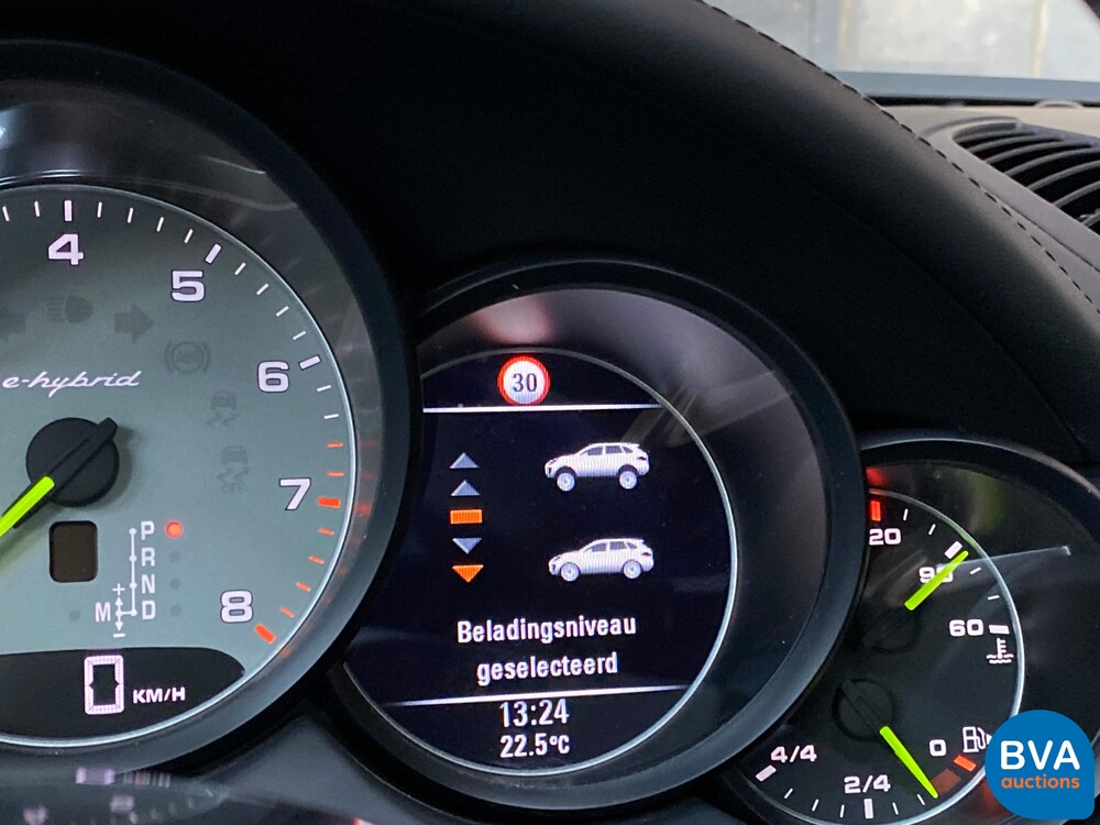 Porsche Cayenne 3.0 S E-Hybrid 416pk 2014 -Original NL-, 8-XZR-10.