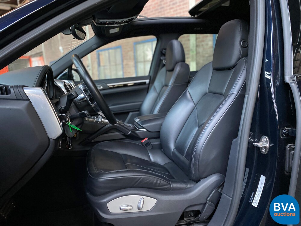 Porsche Cayenne 3.0 S E-Hybrid 416pk 2014 -Original NL-, 8-XZR-10.