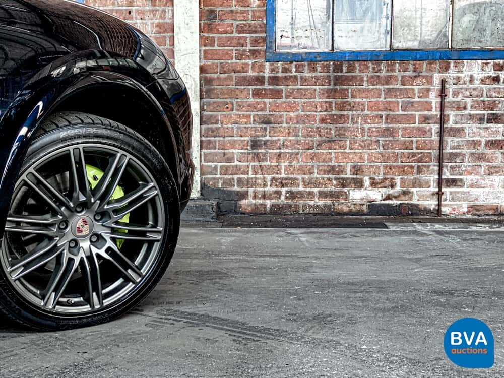 Porsche Cayenne 3.0 S E-Hybrid 416pk 2014 -Original NL-, 8-XZR-10.