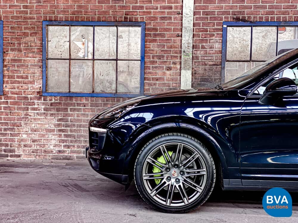 Porsche Cayenne 3.0 S E-Hybrid 416pk 2014 -Original NL-, 8-XZR-10.