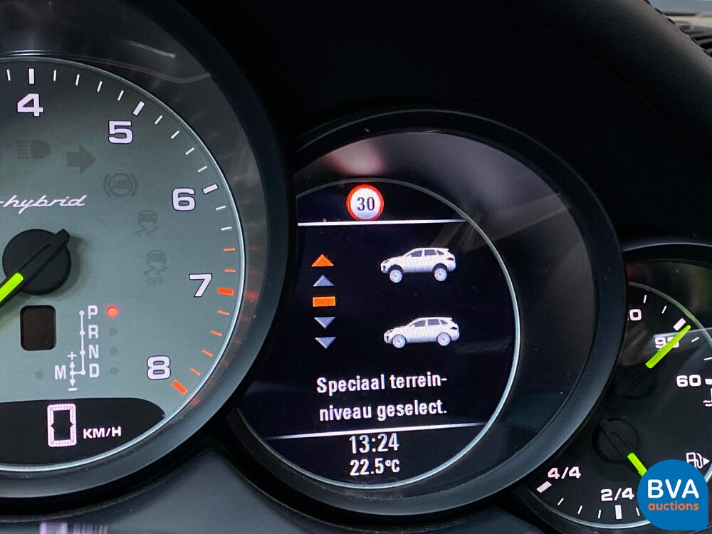 Porsche Cayenne 3.0 S E-Hybrid 416pk 2014 -Original NL-, 8-XZR-10.