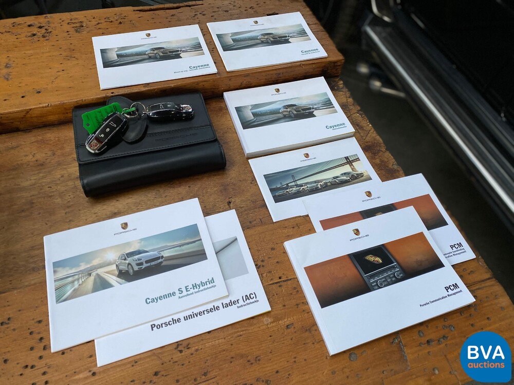 Porsche Cayenne 3.0 S E-Hybrid 416pk 2014 -Original NL-, 8-XZR-10.