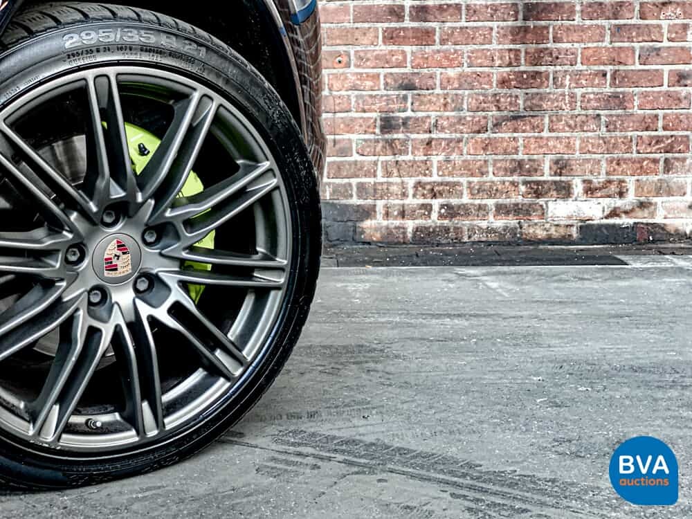 Porsche Cayenne 3.0 S E-Hybrid 416pk 2014 -Original NL-, 8-XZR-10.