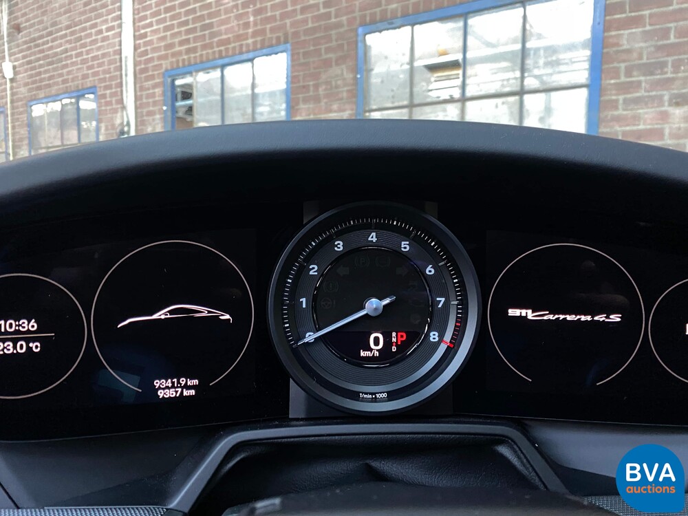 Porsche 911 992 Carrera 4S 3.0 450PS 2021 Garantie NW-Modell.