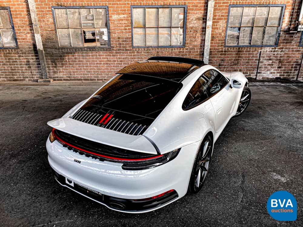 Porsche 911 992 Carrera 4S 3.0 450PS 2021 Garantie NW-Modell.