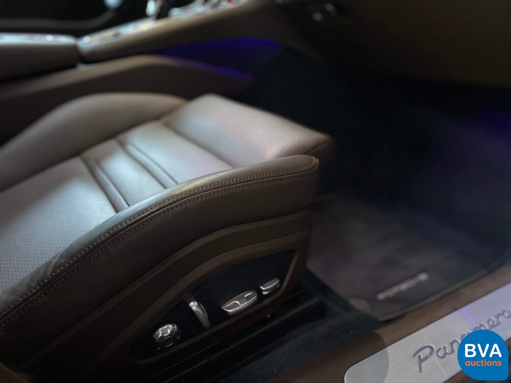 Porsche Panamera2.9 V6 Bi-Turbo Plug-In Hybrid PDK 462pk Sport-Chrono 2018.