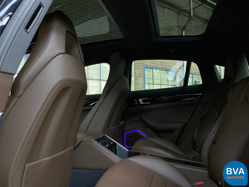 Porsche Panamera2.9 V6 Bi-Turbo Plug-In Hybrid PDK 462pk Sport-Chrono 2018.