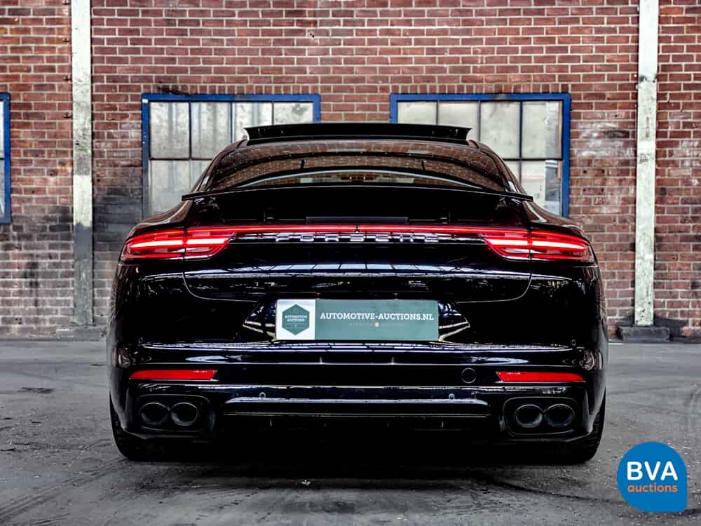 Porsche Panamera2.9 V6 Bi-Turbo Plug-In Hybrid PDK 462pk Sport-Chrono 2018.