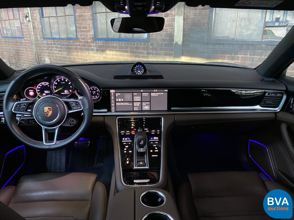 Porsche Panamera2.9 V6 Bi-Turbo Plug-In Hybrid PDK 462pk Sport-Chrono 2018.