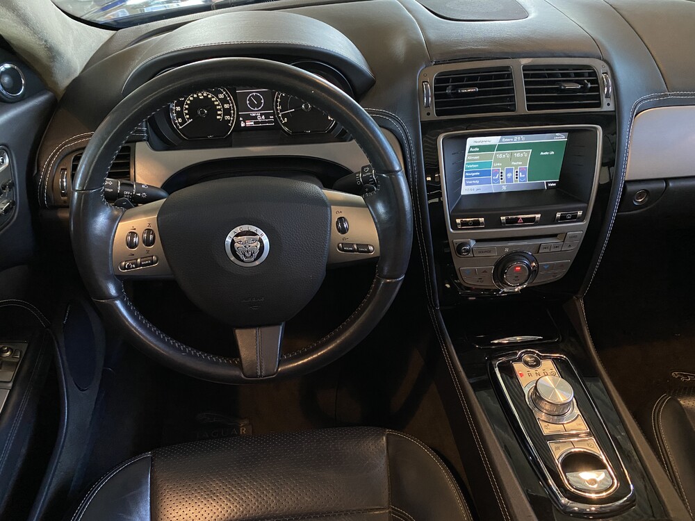 Jaguar XK Cabrio 5.0 V8 Portfolio 385 PS Cabrio 2010.