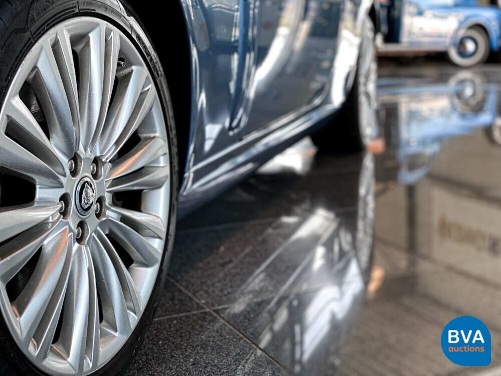 Jaguar XK Cabrio 5.0 V8 Portfolio 385 PS Cabrio 2010.