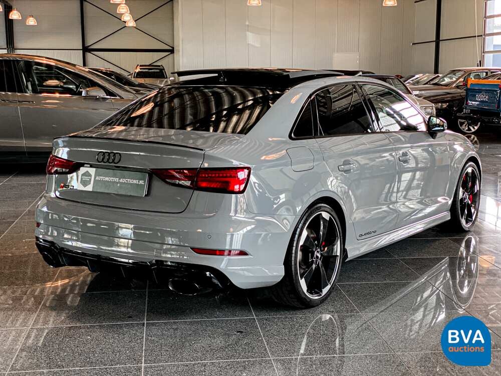 Audi RS3-Limousine 2.5 TFSI Quattro 400PS 2019 Facelift, H-032-XJ.