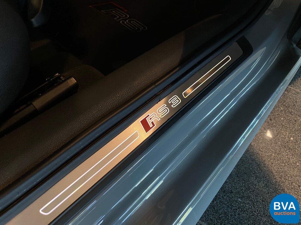 Audi RS3-Limousine 2.5 TFSI Quattro 400PS 2019 Facelift, H-032-XJ.