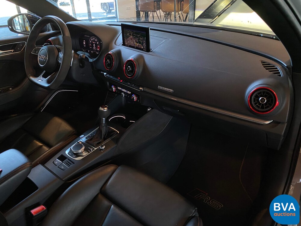 Audi RS3-Limousine 2.5 TFSI Quattro 400PS 2019 Facelift, H-032-XJ.