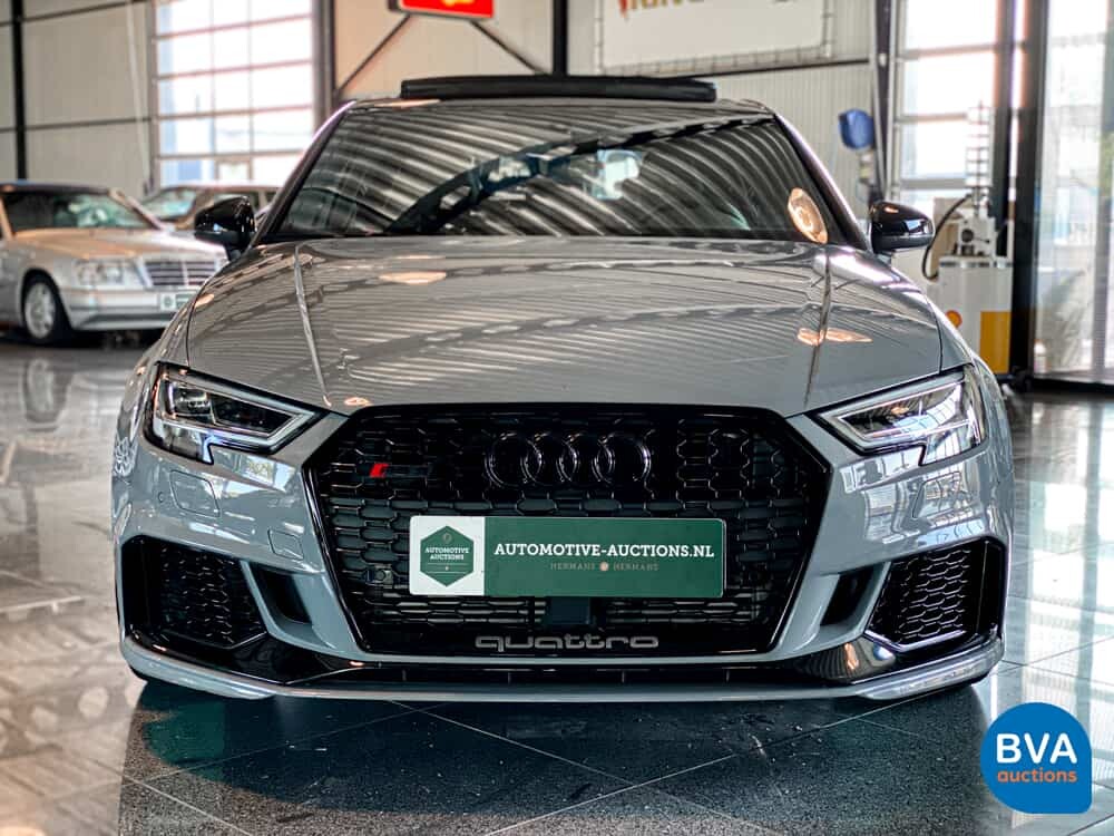 Audi RS3-Limousine 2.5 TFSI Quattro 400PS 2019 Facelift, H-032-XJ.