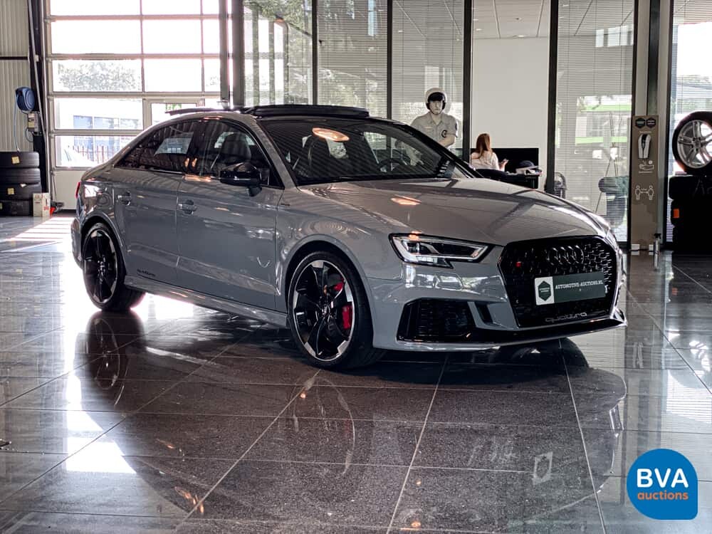 Audi RS3-Limousine 2.5 TFSI Quattro 400PS 2019 Facelift, H-032-XJ.