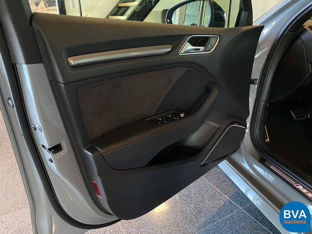 Audi RS3-Limousine 2.5 TFSI Quattro 400PS 2019 Facelift, H-032-XJ.