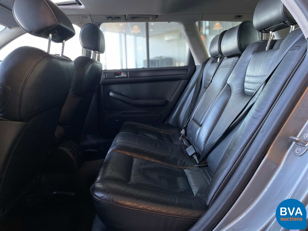 Audi Allroad Quattro 2.7 V6 Low Range Exclusive 250PS 2002, -Org NL- 68-JJ-PJ.