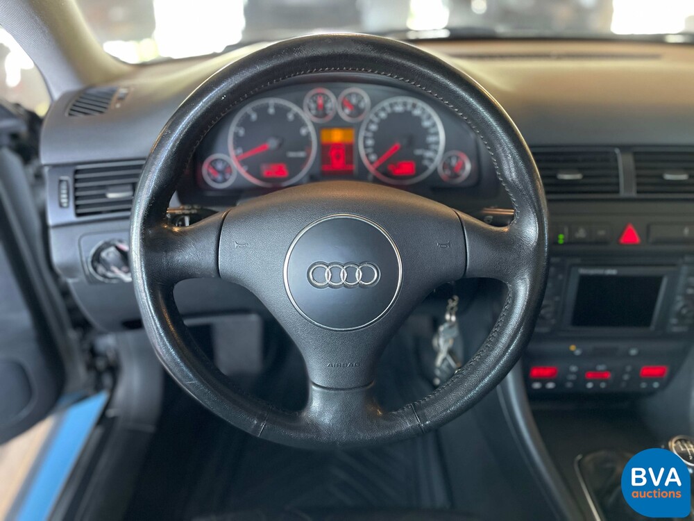 Audi Allroad Quattro 2.7 V6 Low Range Exclusive 250PS 2002, -Org NL- 68-JJ-PJ.