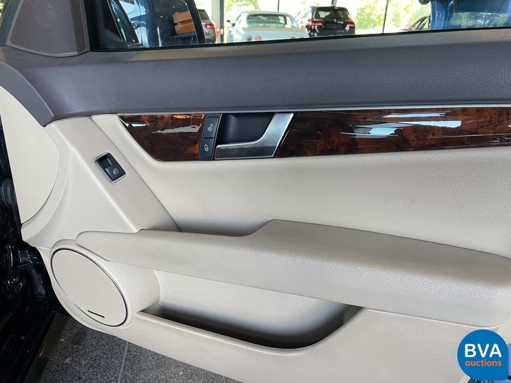 Mercedes-Benz C250 AMG Elegance C-Klasse 204PS 2012, 9-ZBZ-78.