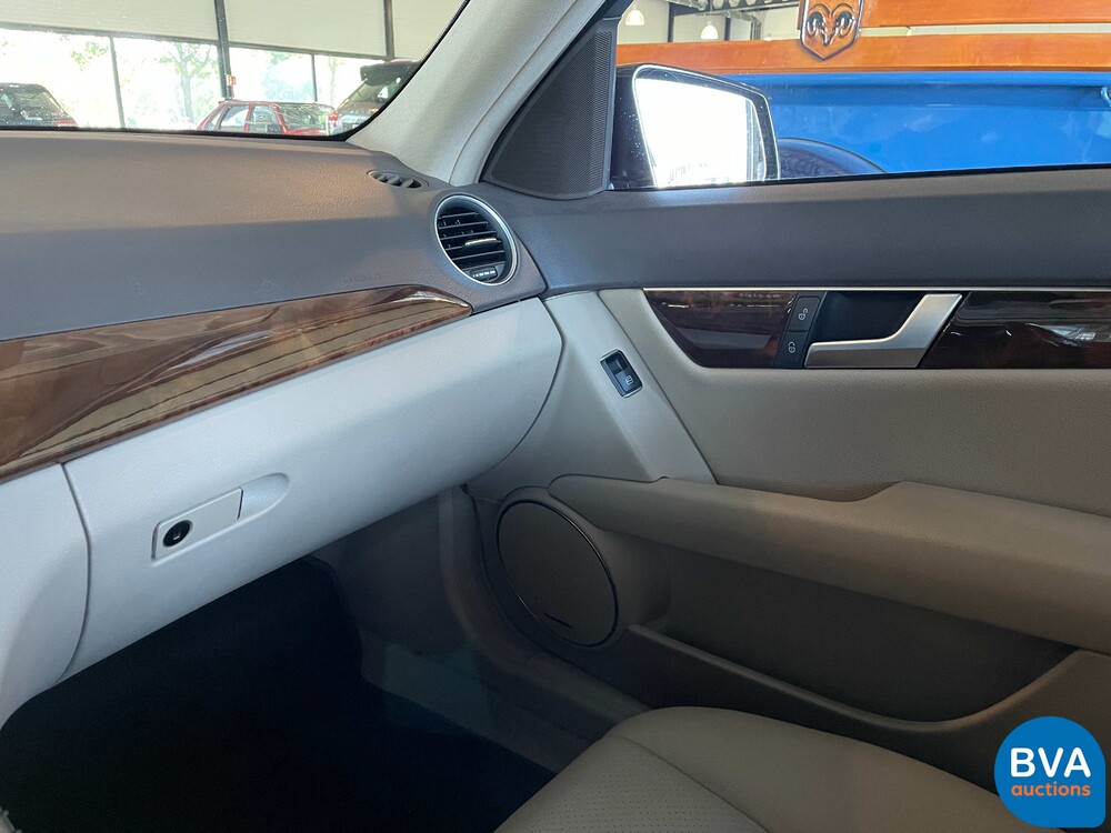 Mercedes-Benz C250 AMG Elegance C-Klasse 204PS 2012, 9-ZBZ-78.