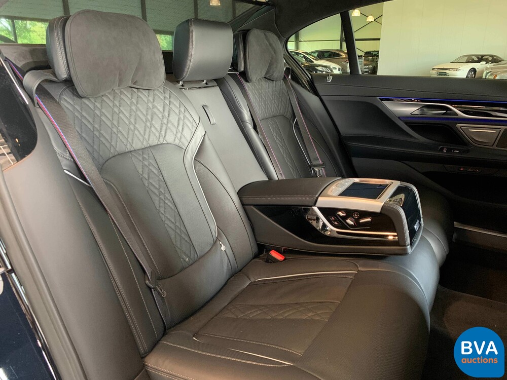 BMW 740Li xDrive High Executive M-Sport 7er LANG 333PS 2021 -GARANTIE-, L-303-RB.