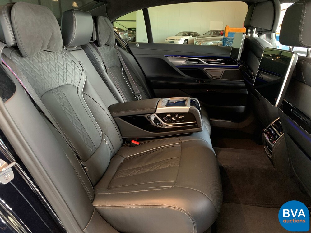 BMW 740Li xDrive High Executive M-Sport 7er LANG 333PS 2021 -GARANTIE-, L-303-RB.