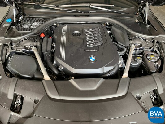 BMW 740Li xDrive High Executive M-sport 7-serie LANG 333pk 2021 -GARANTIE-, L-303-RB
