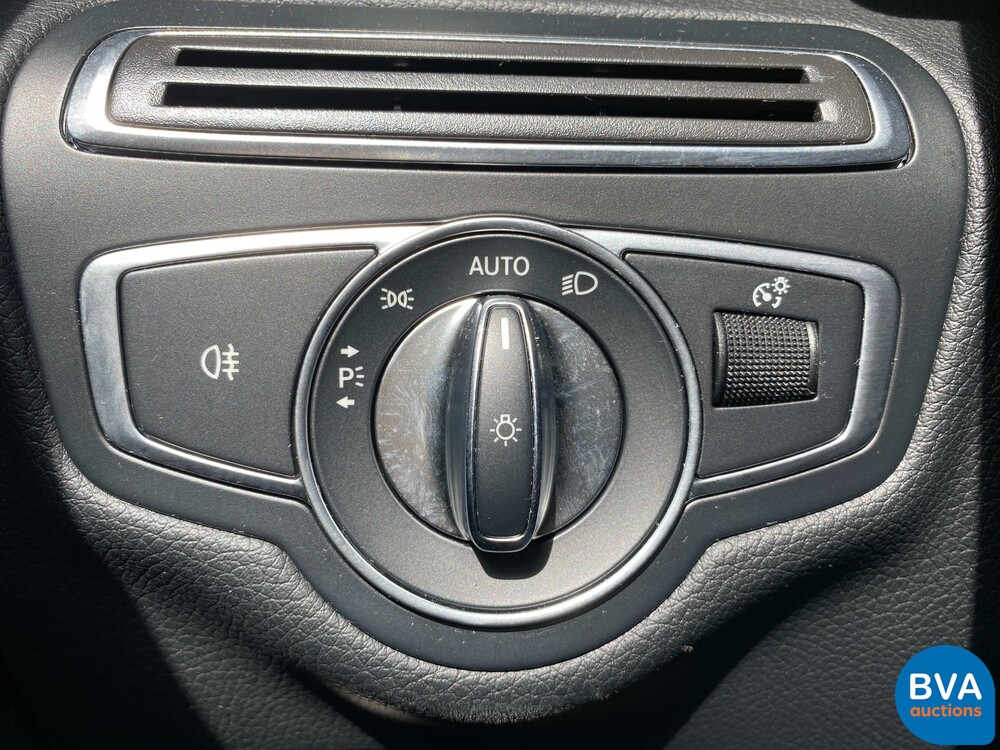 Mercedes-Benz C200 Coupé AMG NIGHT-EDITION Premium Plus C-Klasse 184PS 2018, XF-600-K.