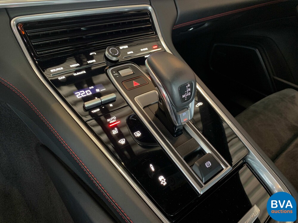 Porsche Panamera 4.0 GTS Sportchrono 460pk 2019, NL Registrierung.