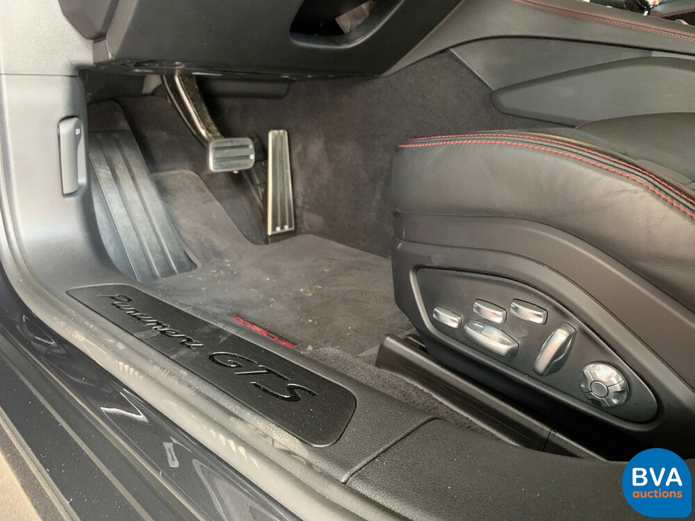 Porsche Panamera 4.0 GTS Sportchrono 460pk 2019, NL Registrierung.