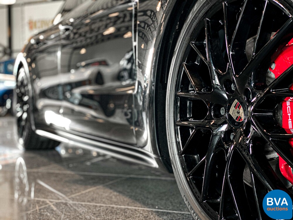 Porsche Panamera 4.0 GTS Sportchrono 460pk 2019, NL Registrierung.