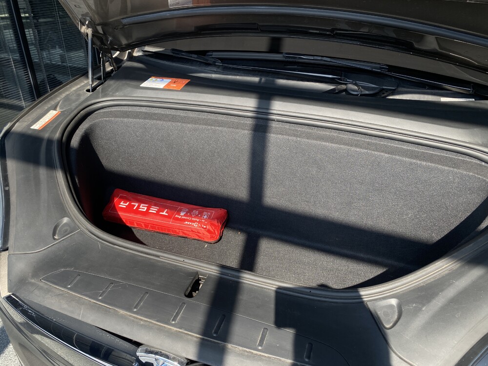 Tesla Model X 90D Autopilot für 6 Personen 428pk 2016 -Org NL- Dual Motor, NB-493-J.