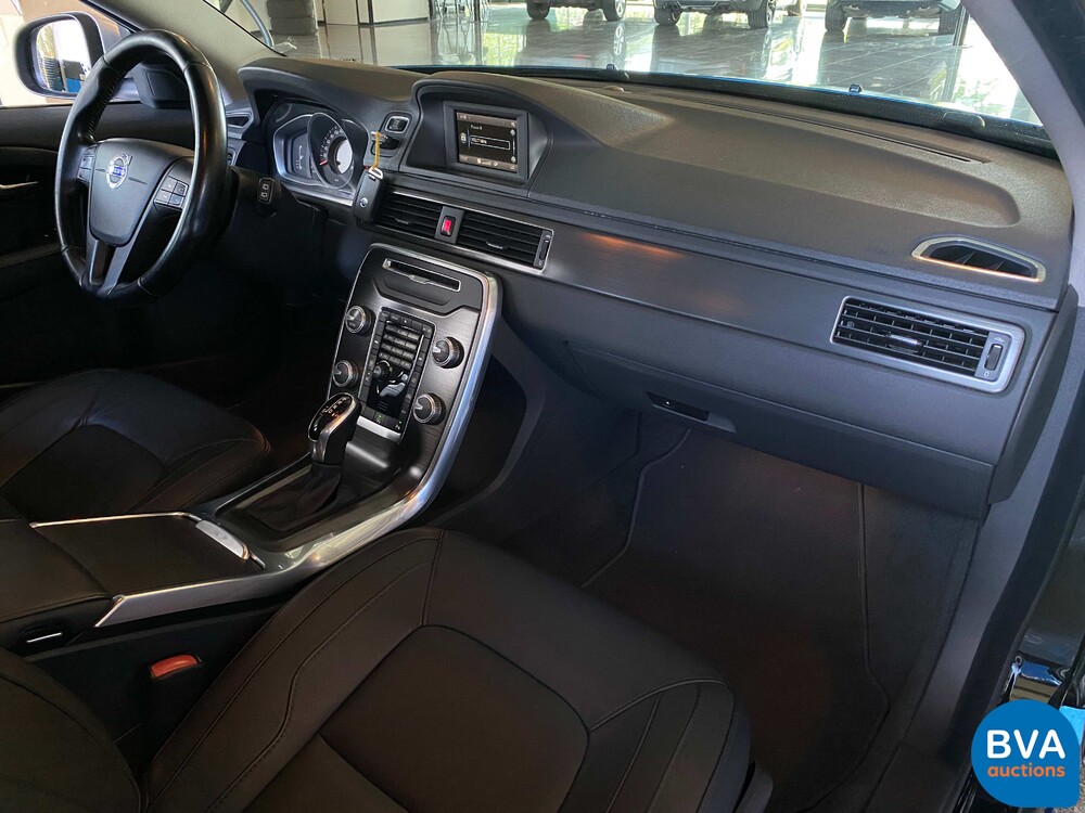 Volvo V702.0 T5 Kinetic 245 PS 2015, RV-417-T.