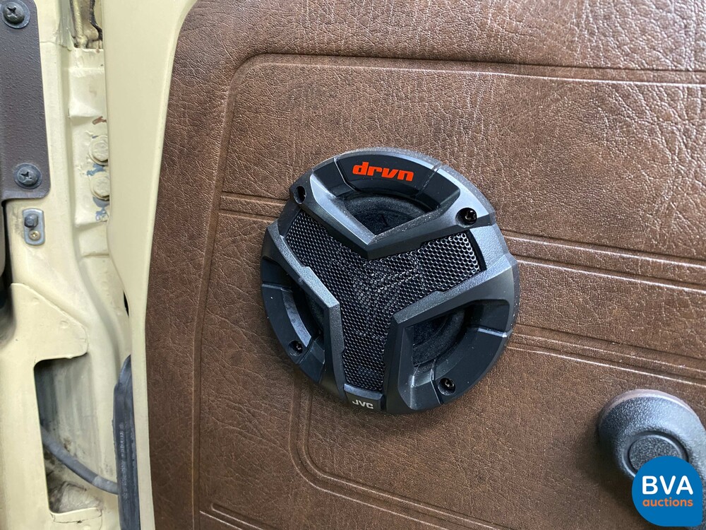 Volkswagen T3 Westfalia Camper Transporter 1982, J-680-JT