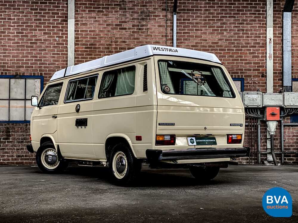 Volkswagen T3 Westfalia Camper Transporter 1982, J-680-JT