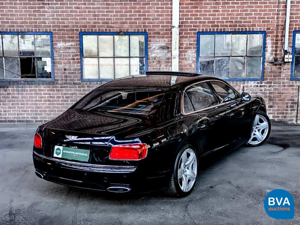 Bentley Flying Sporn 6.0 W12 625 PS 2013, JP-643-P.
